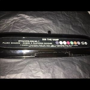 Marc Jacobs Style Con eyeshadow